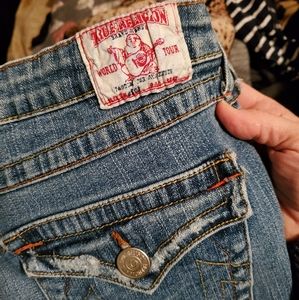 True Religion Super Stretchy Cropped Jeans Size 30